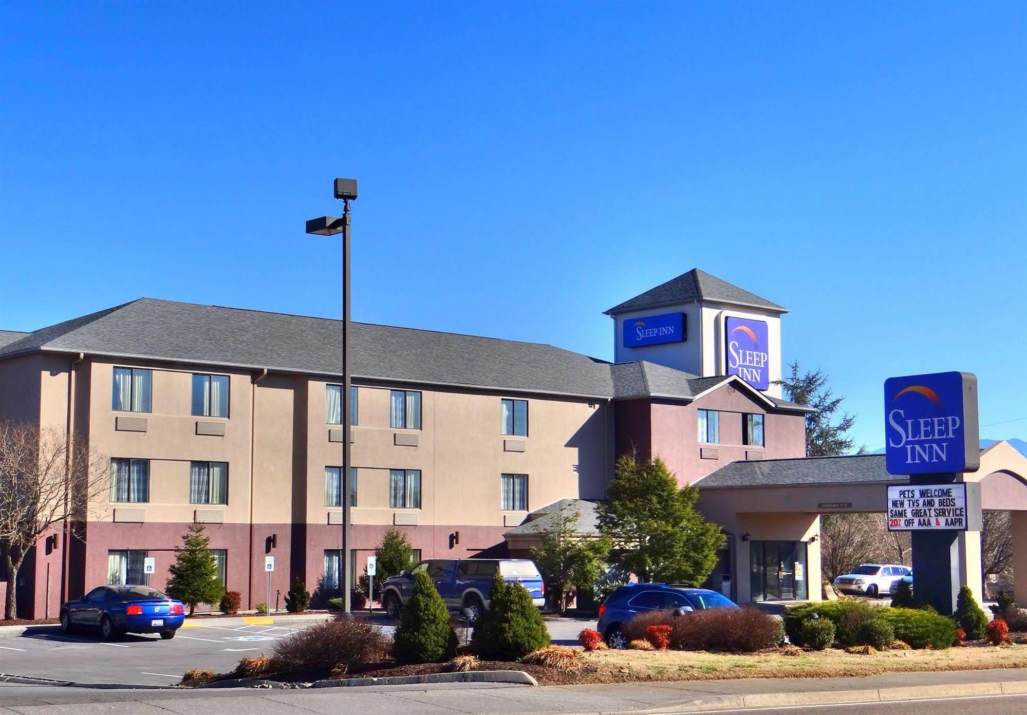 Clarion Pointe Sevierville-Pigeon Forge Exterior photo